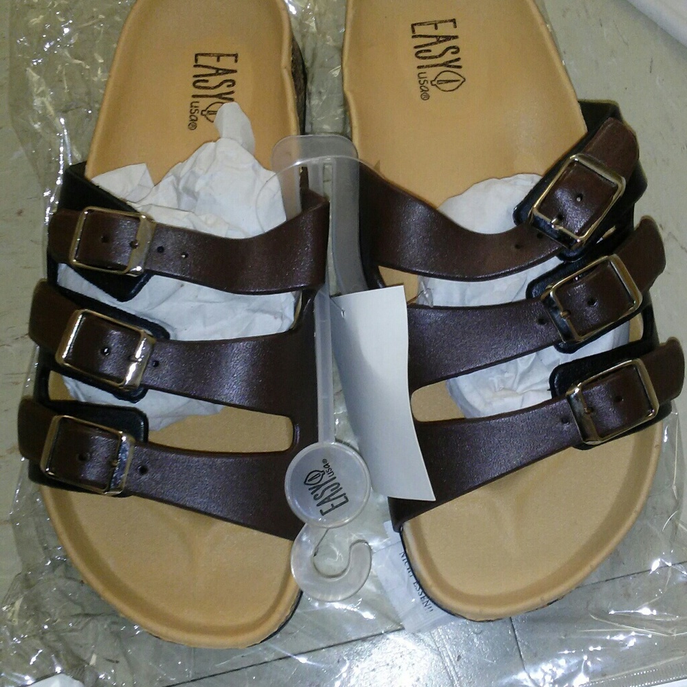Women's cork bottom 3 buckle sandels